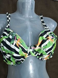 Tropical 🖤36,D Print Bikini Top
