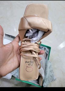 Price Dropped - New BoxedBranded Heels Ket Importa