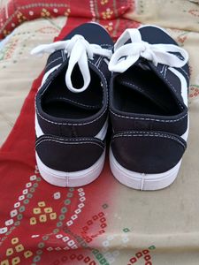 SHOES FOR MEN