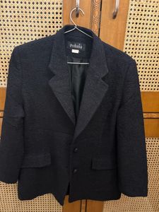 Stylish Black Blazer