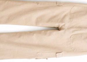 Beige Cargo Pants – Zudio– Like New