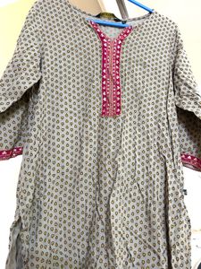 Beautiful GREY Black Magenta Colour Kurta
