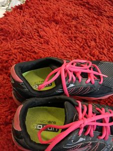 SKETCHERS SHOES UK5