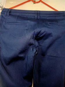Women&#39;s MAX Navy Blue Trouser