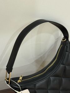 Primark Quilted Shoulder Bag w Additional Handle
