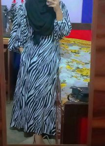 Abaya 💐 With Double Sided Pocket