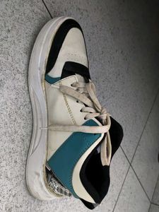 Unique Shoe