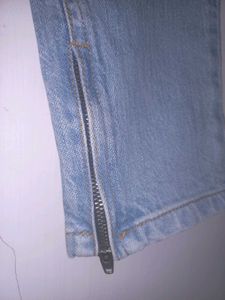 Y2K Levi&#39;s Diva Jeans DL595 Low-Rise Light Wash