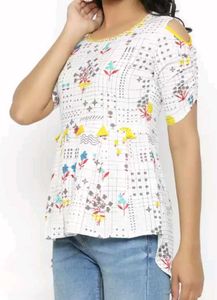 Floral Print Cold Shoulder Top