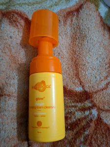 Aqualogica Glow+ Mousse Cleanser