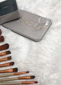 Urban Decay Naked3 Brush Set