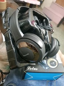 ROBOTEK HEADPHONE BASS SOUND
