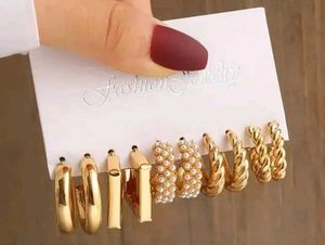 Earrings Set