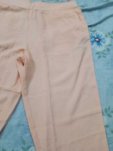 Peach Woman Pants