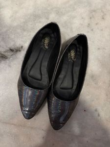 Metallic Flats, Shiny and classic