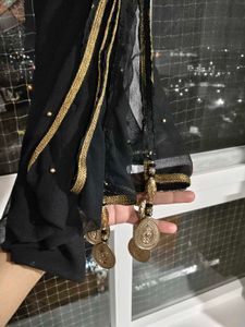 SALE!!Black Dupatta havng gold pearl,patti hangn