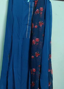 kurta with Printed Dupatta Set