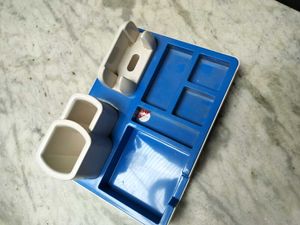 DESK ORGANIZER