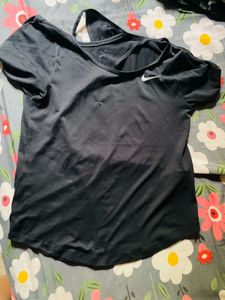 Nike Active T-Shirt