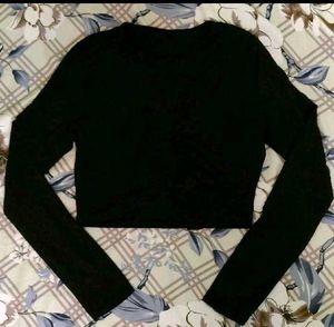 Black Cut-Out Long-Sleeve Crop Top