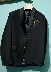 Stylish Black Blazer