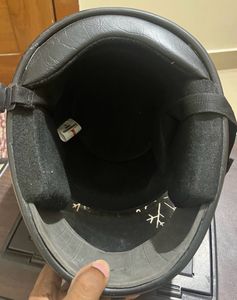 Full Cover Helmet Of Size XL