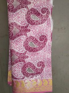 Pink Paisley Saree