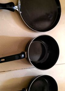 3 Fry Pans