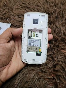 Nokia X2