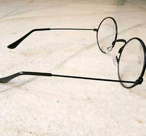 Premium Quality Round Eyeglasses For Unisex