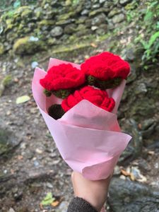 Crochet Rose Bouquet