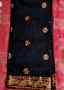 🖤Elegant Black Floral Embroidered Saree✨