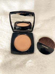 Chanel Les Beiges Healthy Glow Sheer Powder