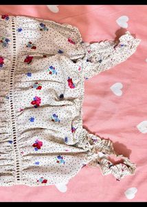 Floral Print Ruffled Top