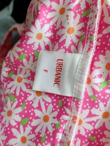 🌸Pink Floral Print Top 🌸