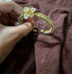 Embellished handpiece