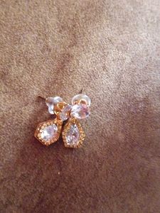 Small Studs Earring 🩷