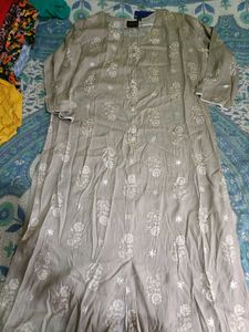 Elegant Floral Kurta