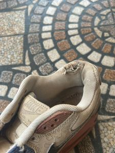 Nike Air Max 90 - Well Worn