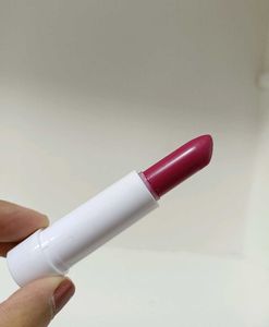 Set Of 2 - PINK LIPSTICKS 💖