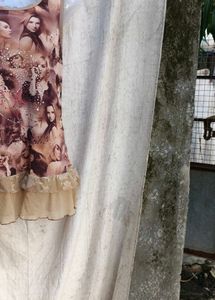 43119. Graphic Print Tank Top