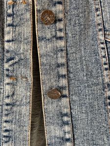 Denim Jacket - Stylish &amp; Versatile