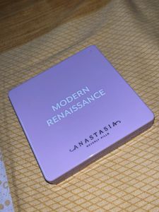 Anastasia eye pallet