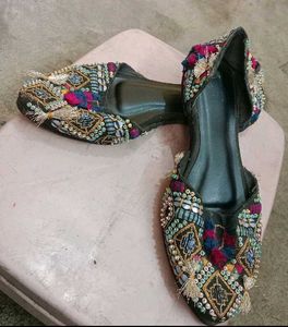 PAYAL SINGHAL X PAIO Bellies