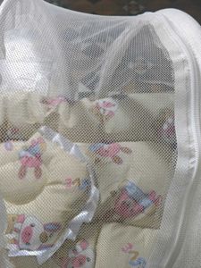 BABY BEDDING SMALL SIZE FOR KIDS AGED 0-9 MONTHS