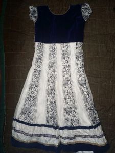 Long Velvet And Netted Kurta