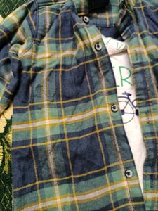 Boy&#39;s Plaid Flannel Shirt