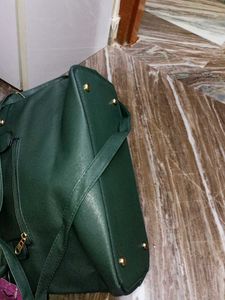New Handbag For Womens