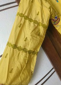 🔥 Today&#39;s Offer 🔥Pakistani Lawn Dress