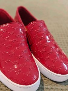 Mk Authentic ♥️Fix Price♥️